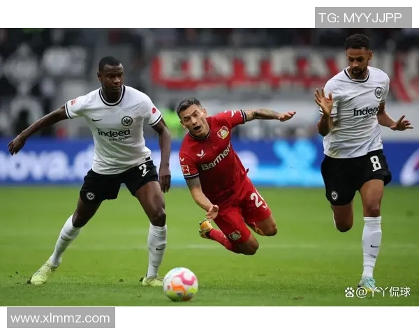 法兰克福主场胜勒沃库森,积分榜大跃升 法兰克福主场胜勒沃库森,积分榜大跃升