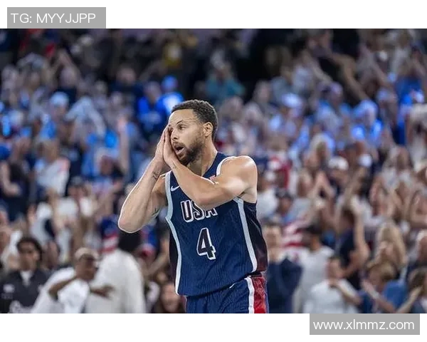 库里手感火热，连续5场比赛砍下30分，勇士王朝再现辉煌