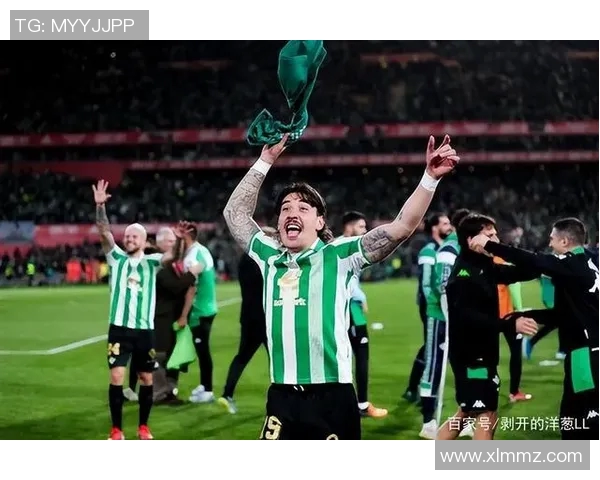 皇家贝蒂斯宣布与前阿森纳球员奥尔特罗续约,迎来绿白军团新辉煌 皇家贝蒂斯宣布与前阿森纳球员奥尔特罗续约,迎来绿白军团新辉煌